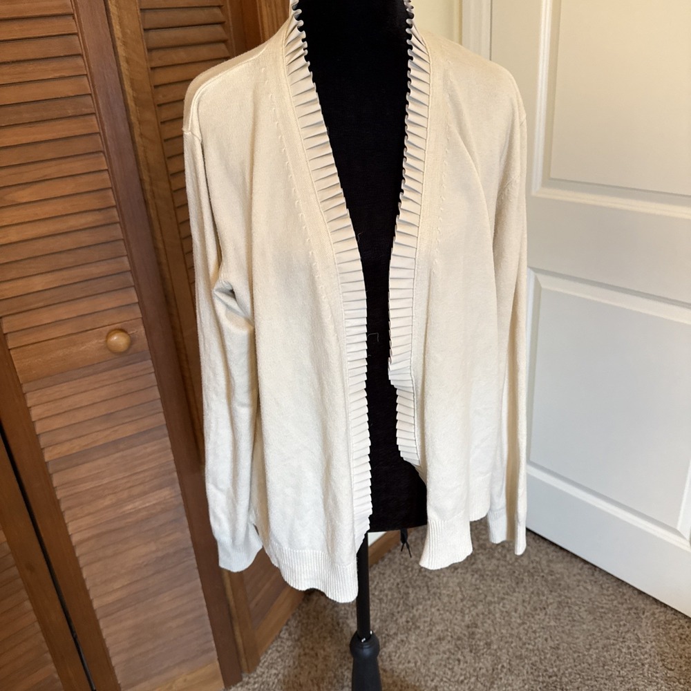Siani Milano Ivory Open Front Ruffle Cardigan Size Large NWT